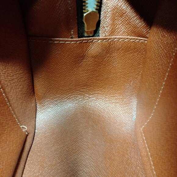 Authentic Louis Vuitton Cite MM Brown Monogram Shoulder Bag mn715-111825 - Picture 12 of 16